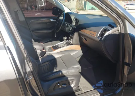 2014 Audi Q5 2.0T Premium z USA, uszkodzony, nr VIN WA1LFAFP9EA017378